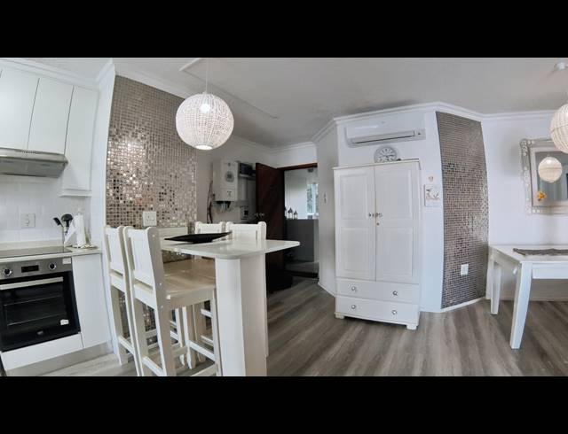 3 BEDROOM PENTHOUSE FOR SALE IN UVONGO